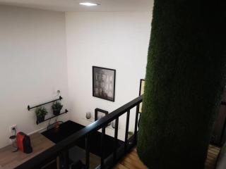Gallery Home with A/C - Budapest - 4