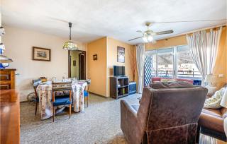 Stunning Apartment In Torremolinos - Torremolinos - 8