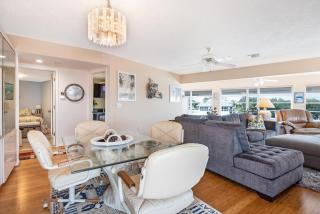 232 SOUTH HARBOR UPSTAIRS home - Holmes Beach - 2