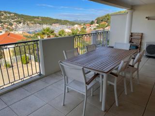 Grande terrasse avec vue mer, résidence récente, tout à pieds - Saint-Mandrier-sur-Mer - 8