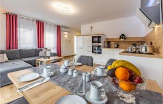 Cozy Home In Medulin With Kitchen - Medulin - 2