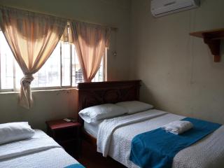 Hostal Miconia - Puerto Ayora - 9