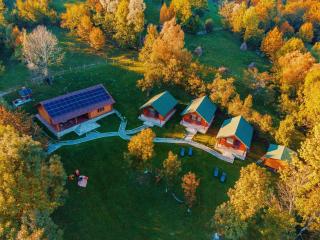Complex turistic Traisteni din Valea Doftanei - Podu lui Neag - 9