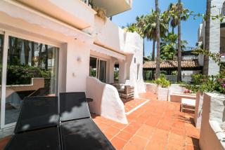 BRIGHT NEW APARTMENT IN PUENTE ROMANO - 4