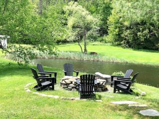 The Villa - Industrial Farmhouse with Hot Tub - Dover - 2