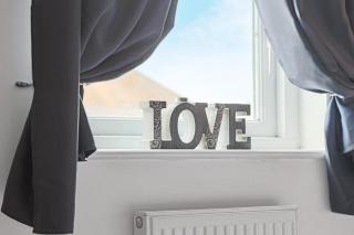 Stylish 2 Bedroom Duplex Apartment - Close to City Centre - Balcony, Free Parking, Self-Check-In, Fast Wifi & Smart TVs by Yoko Property - 2