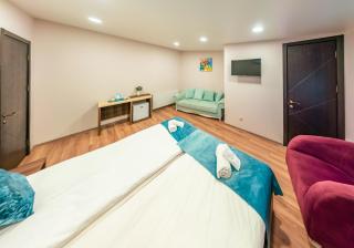 Hotel Classic Suites - 3