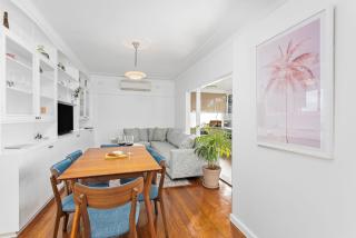 The Little Lake House - 4