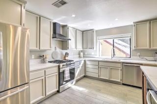 Charming Chester Home with Furnished Porch! - Chester - 5