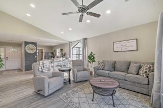 Branson Escape 6 Mi to Silver Dollar City! - 0