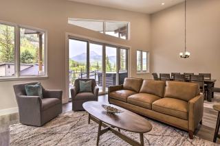Townhome with Hot Tub Across From Ski Lifts! - 5