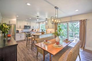 Chic Lake House w/ Furnished Deck & Hot Tub! - 3