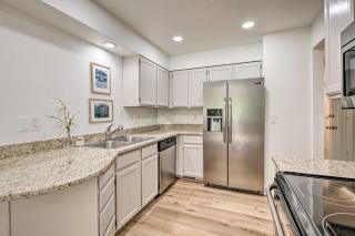 Cottonwood Heights Escape Near Hiking and Skiing - 9