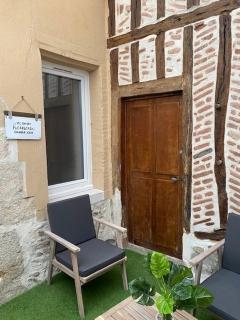 Studio Manhattan WIFI Plein de charme - Gien - 8