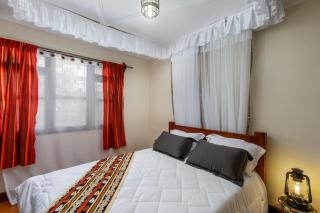 Gorilla Neighbour Guest House - Entebbe - 8