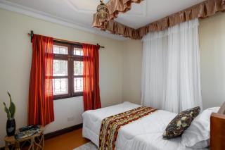 Gorilla Neighbour Guest House - Entebbe - 3