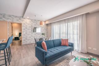Chic Fully Serviced Apartment at Regatta Living II - 705 - Los Prados - 0