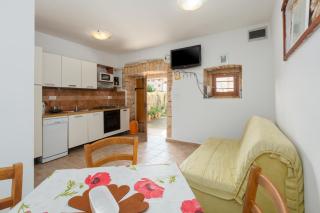 Holiday house with WiFi Rovinjsko Selo, Rovinj - 3431 - 1