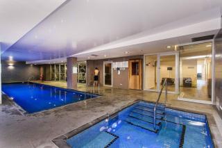 Luxury Overlooking Hindmarsh Sq with Pool & Gym - Adelaida - 4