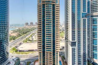 Bright 1BR at Sulafa Tower Dubai Marina by Deluxe Holiday Homes - Dubai - 3