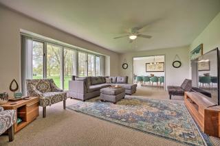 Family-Friendly Harbor Country Home 3 Mi to Lake! - 6