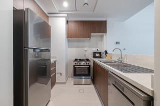 Close To Metro with Frame View - 1