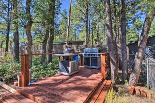 Hike and Unwind Lakeside Home with Fire Pit! - Lake of the Woods - 9