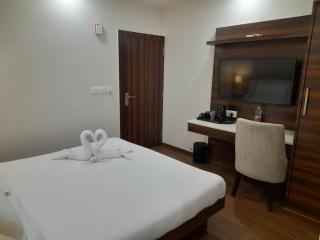 Sai Maa Hotel & Residency - Puttaparthi - 6