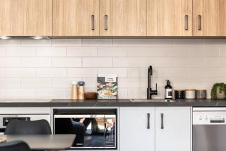 Jewel on Jubilee - New 1 Bed Apt with Parking - Port Adelaide - 5