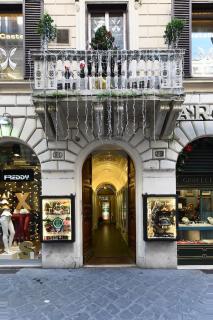 Gravina Suite Frattina - Rome - 7