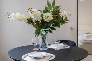 Poznań Old Market Studio by Noclegi Renters - 2