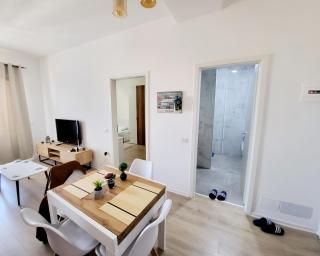 Elegant Apartment Kompleksi Magnet - Tirana - 4