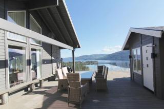Modern cabin with panoramic view of the Nisser See - - 3