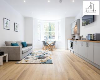 Apartment 1 - Beautiful 1 Bedroom Apartment Near Manchester - 2