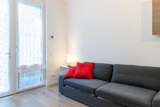 City Centre Apartment - 10 Minutes to Duomo - FREE Wifi e Netflix - Milan - 8