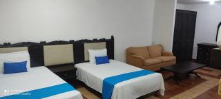 HOTEL BLUE - 3