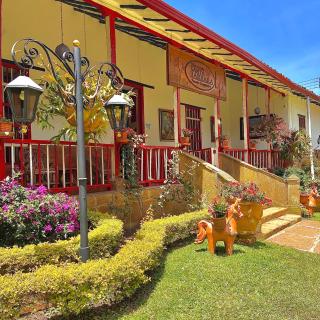 Hotel Hacienda Santa Barbara - San Gil - 0