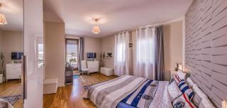 Budapest Top Apartment with Private 90 sqm Rooftop, Free Parking and Air Condition - Budapeste - 7