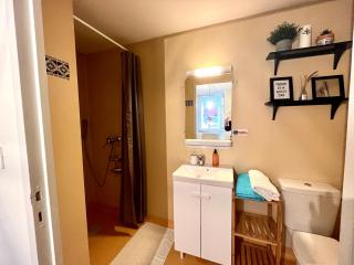 Le Mini Nid, accès terrasse de l'établissement - Rives - 2