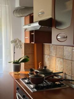 Lovely & quiet 1-bedroom condo with free parking - Bucarest - 5