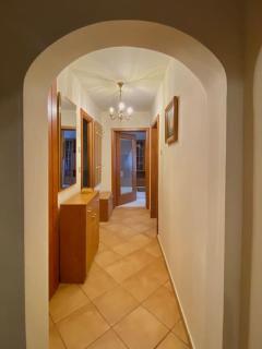 Lovely & quiet 1-bedroom condo with free parking - Bucarest - 4
