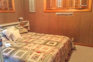 Lake Waukewan Chalet - Meredith - 1