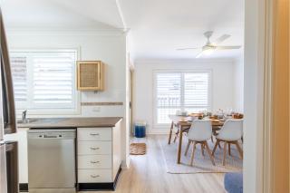 Crystal by the Bay 5 4 6 Crystal Cl air conditioned Wi Fi and close to the beach - Fingal Bay - 4