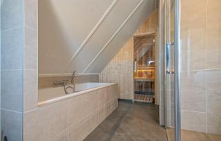 Gorgeous Home In Den Ham With Sauna - Den Ham - 9