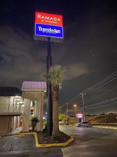 Travelodge by Wyndham San Antonio Lackland AFB North - San Antonio - 5