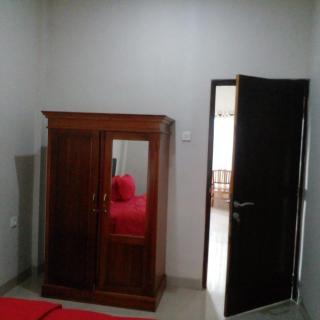 Lembunai Home Stay - Labuan Bajo - 1