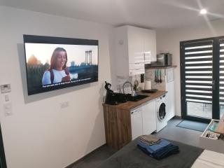 Studio BLEU, Neuf, classé 3 étoiles, Clim, Wifi, Lave-linge, Lit King Size, au calme et à 800m des plages de Valras Plage - Sérignan - 8