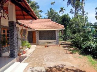 SanSree's Puzhakkal Homestay - Wayanad - 8