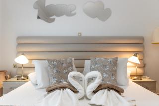 Panos Luxury Studios - Parikia - 0