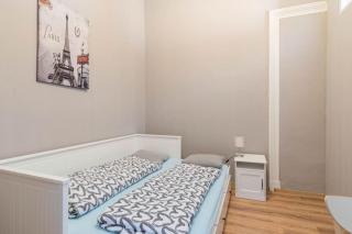 Queen Erzsebet apartment - Budapest - 3